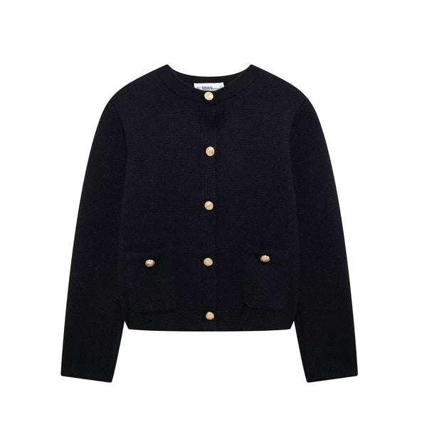 AmélieNord™ – Cardigan lilas chic & doux pour tes journées café à Québec 💜☕🍁